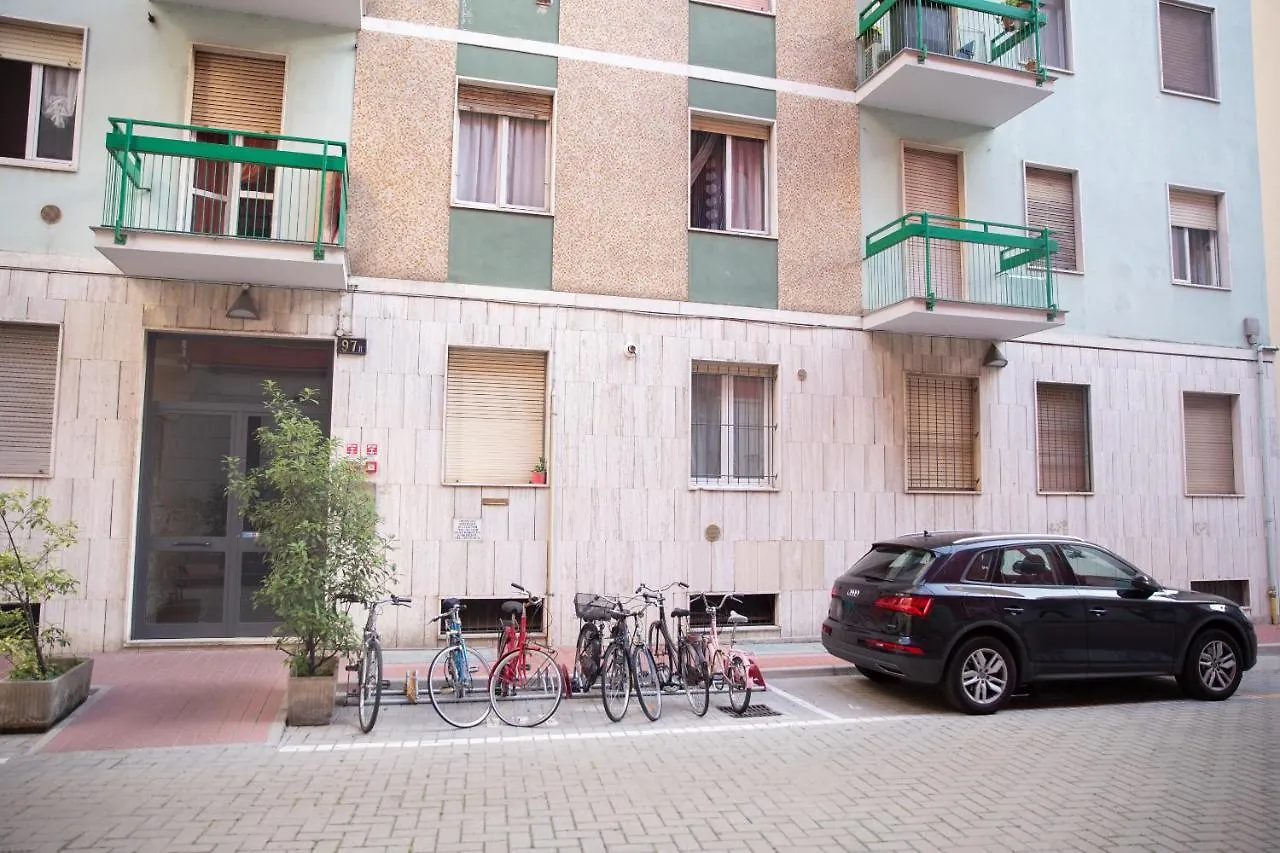 Appartamento Sweet House Navigli Milano Italia